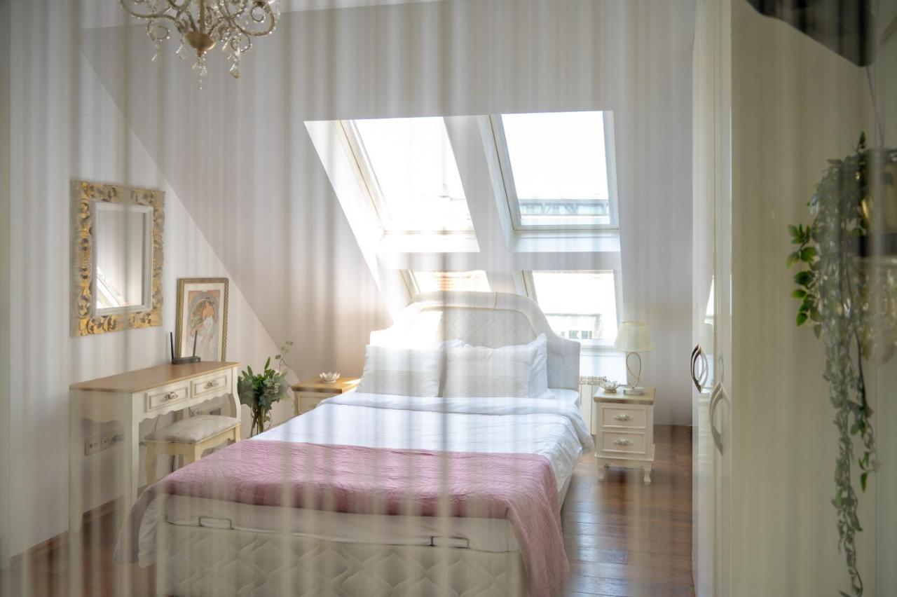Sunny Studio With A View In Top Center Sofya Dış mekan fotoğraf